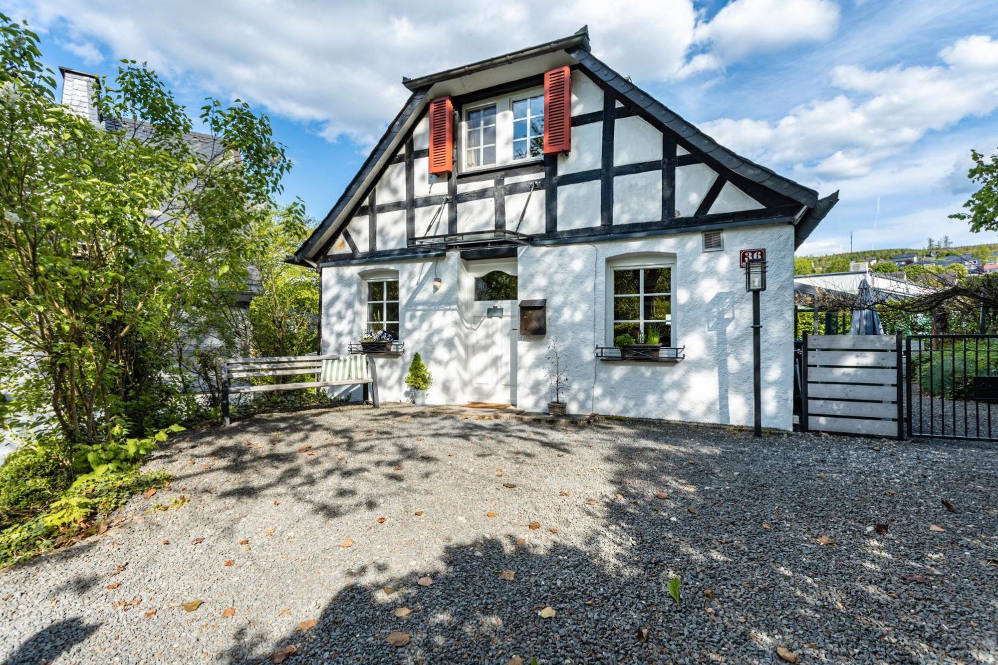 Fachwerk-Ferienhaus 1764 Eslohe Extérieur photo